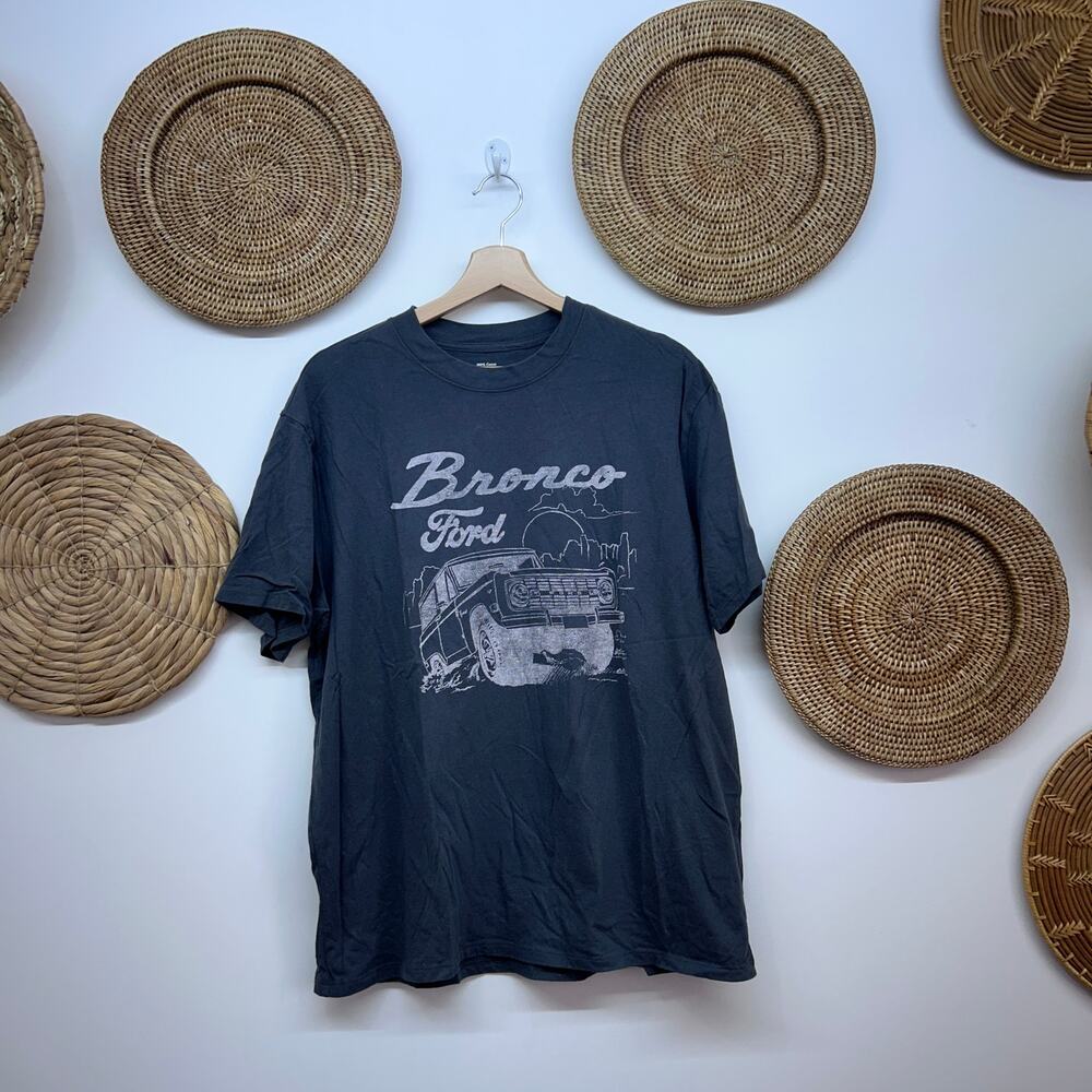Abercrombie Gray Ford Bronco Graphic Tee T-Shirt Large